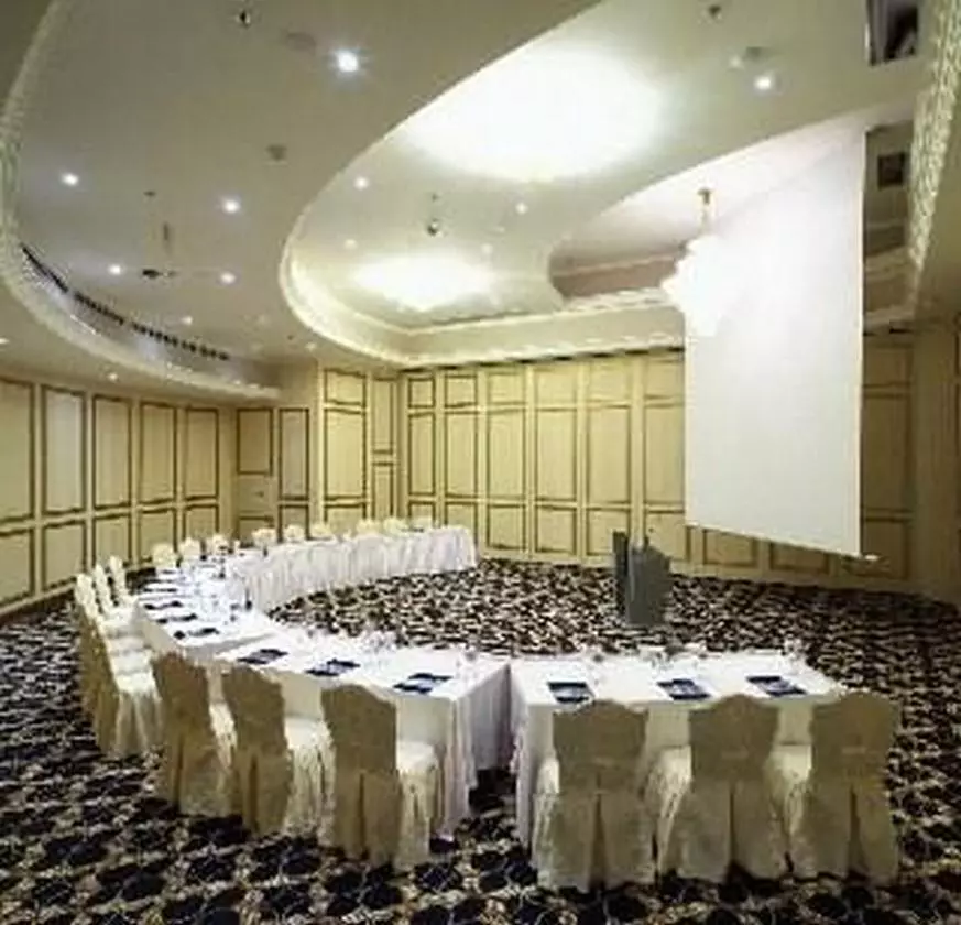 MERITPARK_SHABAVIZ (6).jpg